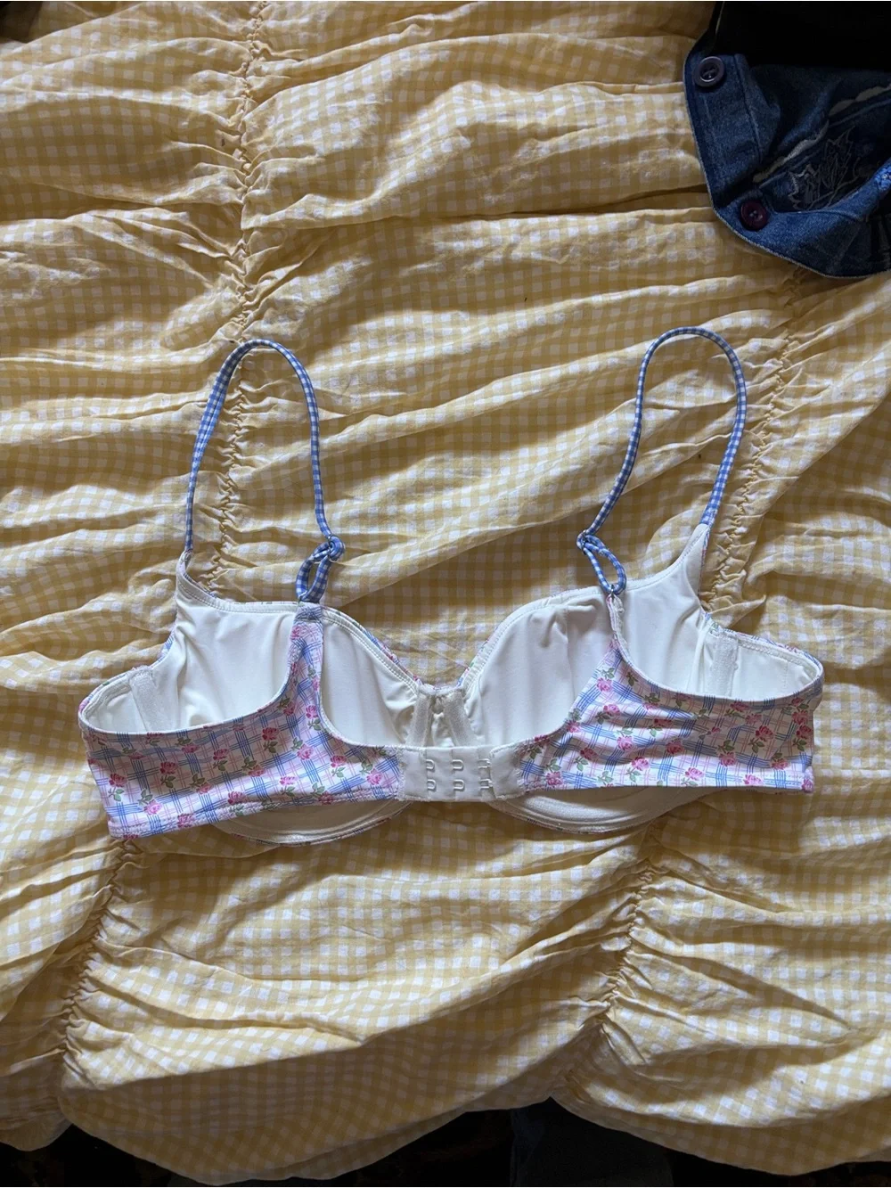 Frankie’s bikinis dean gingham floral bikini top size M